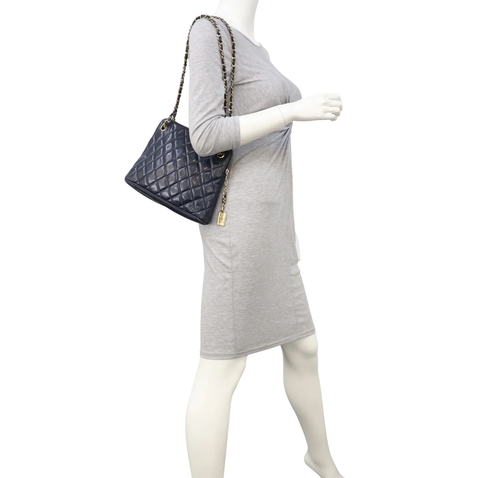 Chanel CC Quilted Tote Bag | Navy Blue - Image 10