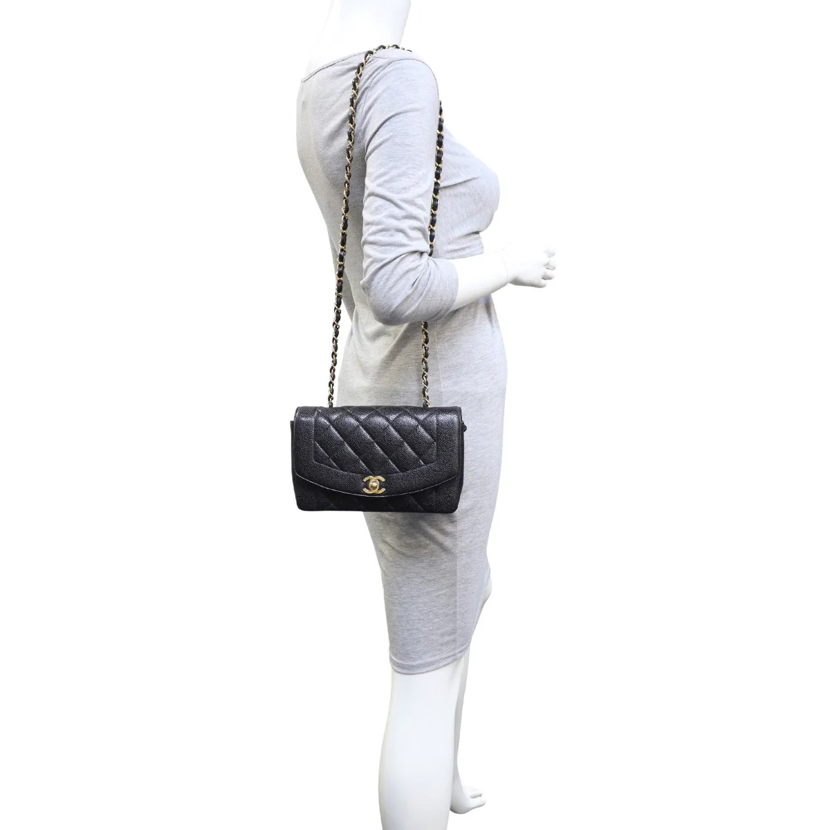 Chanel Diana Flap Bag | Black Diamond - Image 12