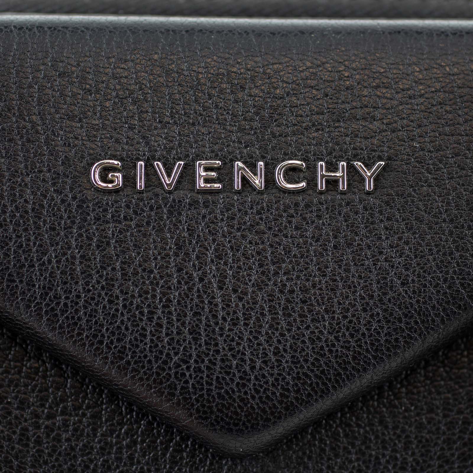 Givenchy Antigona Medium - Image 8
